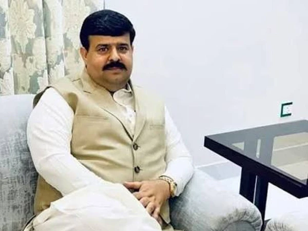 پی ٹی آئی رہنما عبداللہ طاہر قتل کیس:  ہنی ٹریپ میں ملوث ٹک ٹاکر سے متعلق اہم انکشافات سامنے آگئے 