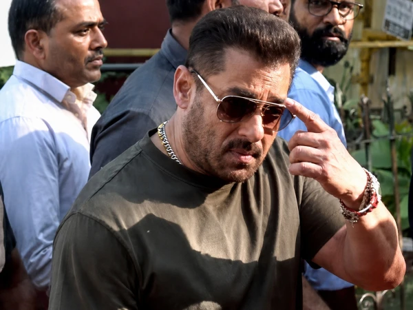 🚨 سلمان خان کو قتل کی دھمکیاں؛ ممبئی پولیس نے بھتہ خوری کی بڑی سازش بے نقاب کر دی، ملزم کا ڈرامہ فاش