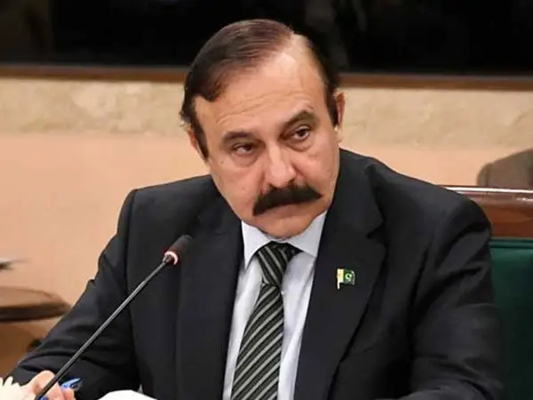 سینیٹ اجلاس: حکومت کا سپریم کورٹ کے فیصلے پر من و عن عمل کرنے کا اعلان، فاٹا، پاٹا اور بلوچستان کے مسائل پر گرما گرم بحث
