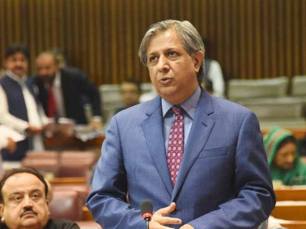 خیبرپختونخوا میں ضرورت پڑنے پر گورنر راج لگ سکتا ہے، وزیر قانون اعظم نذیر تارڑ؛ وزیراعلیٰ سہیل آفریدی کا دھمکیوں سے نہ ڈرنے کا اعلان! 🇵🇰⚖️