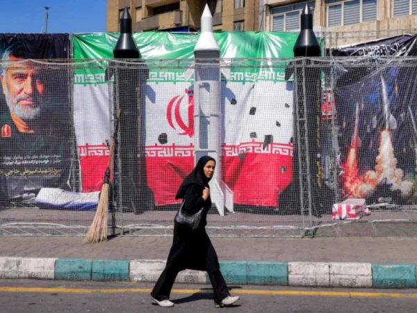 🇮🇷 ایران؛ ممنوعہ اپوزیشن تنظیم کا پرچم لہرانے والے متعدد افراد گرفتار، وائرل ویڈیو پر سیکیورٹی حکام کا فوری ایکشن