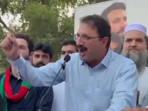 اسلام آباد کو سومناتھ بنا دیں گے؛ جنید اکبر کا متنازع بیان، عطاء تارڑ کا حکومت کی طرف سے سخت ردعمل! 🇵🇰📢
