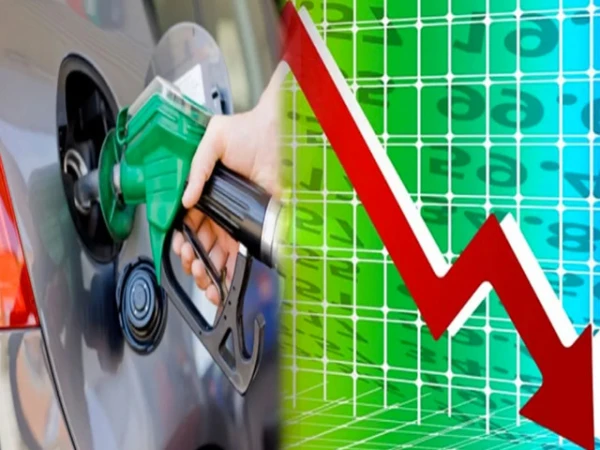 عوام کے لیے ریلیف؛ پیٹرول اور ڈیزل کی قیمتوں میں مزید کمی کا اعلان! 🇵🇰⛽