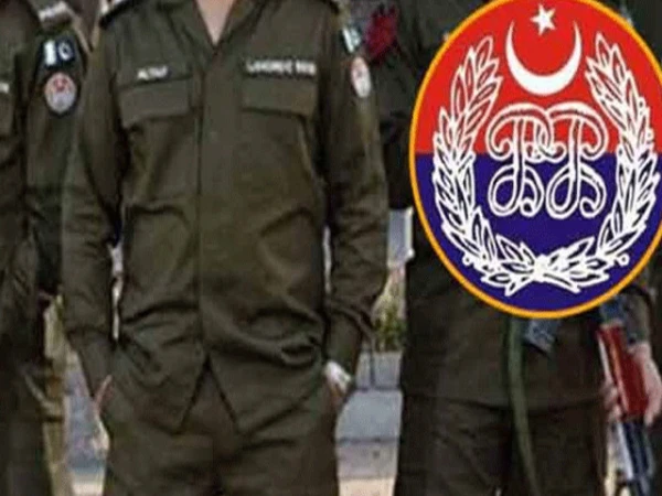 لاہور میں قتل کے مقدمات میں بطور گواہ پیش نہ ہونے پر 100 پولیس اہلکاروں کے وارنٹ گرفتاری جاری! 🏛️📉 لاہور میں قتل کے مقدمات میں بطور گواہ پیش نہ ہونے پر 100 پولیس اہلکاروں کے وارنٹ گرفتاری جاری! 🏛️📉