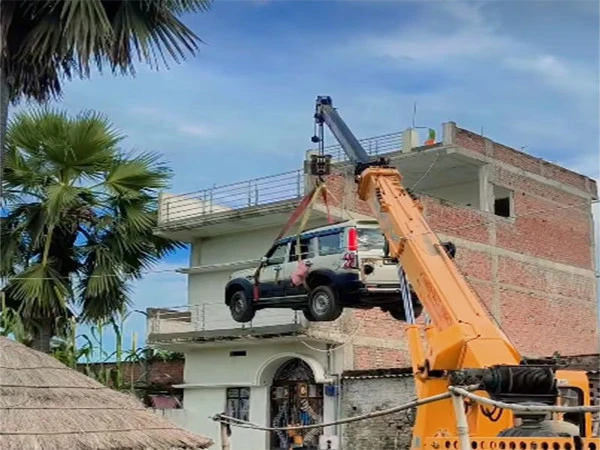 گاڑی چوری سے بچانے کا انوکھا ترین طریقہ!