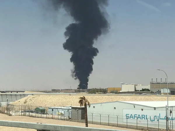 سعودی عرب: ریاض ایئرپورٹ پر حوثی میزائل حملے کی ہولناک ویڈیو سامنے آ گئی! ✈️🚀🛑