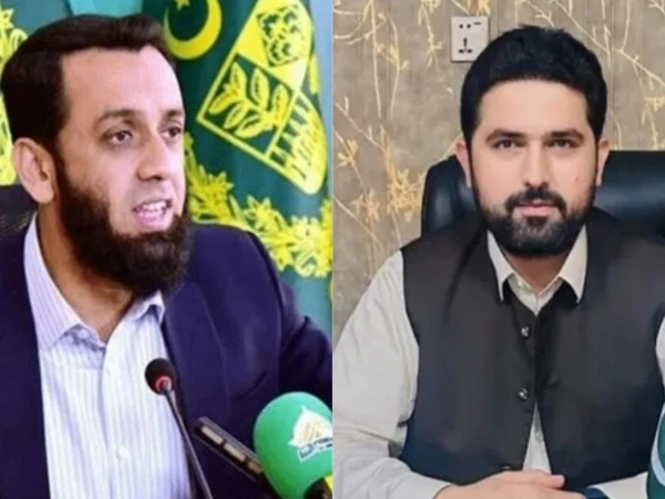 عطااللہ تارڑ کی پی ٹی آئی پر سخت تنقید؛ کے پی حکومت دہشت گردوں کے خلاف کارروائی نہیں چاہتی، 700 ارب روپے ملے مگر فنڈز استعمال نہیں ہوئے! 🏛️📉 عطااللہ تارڑ کی پی ٹی آئی پر سخت تنقید؛ کے پی حکومت دہشت گردوں کے خلاف کارروائی نہیں چاہتی، 700 ارب روپے ملے مگر فنڈز استعمال نہیں ہوئے! 🏛️📉