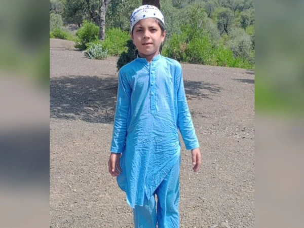 سانحہ پشاور اسکول کا دل دہلا دینے والا واقعہ؛ 21 سال بعد پیدا ہونے والا 10 سالہ اکلوتا عبدالبصیر بھی شہید! 🥀🕊️