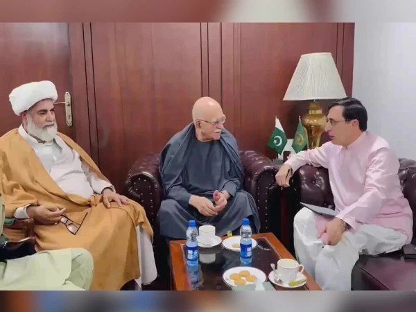 محمود خان اچکزئی کی اپوزیشن کو وزیراعظم کی پیشکش کا مثبت جواب دینے کی ہدایت؛ مذاکرات کے لیے بانی پی ٹی آئی سے ملاقات کی شرط عائد! 🇵🇰📉
