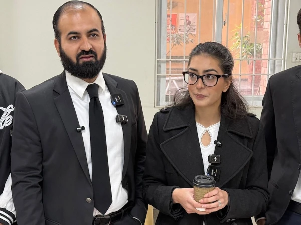 اڈیالہ جیل میں بجلی کی بندش؛ ایمان مزاری اور شوہر کے خلاف فرد جرم عائد کرنے کی کارروائی ملتوی! 🇵🇰📉