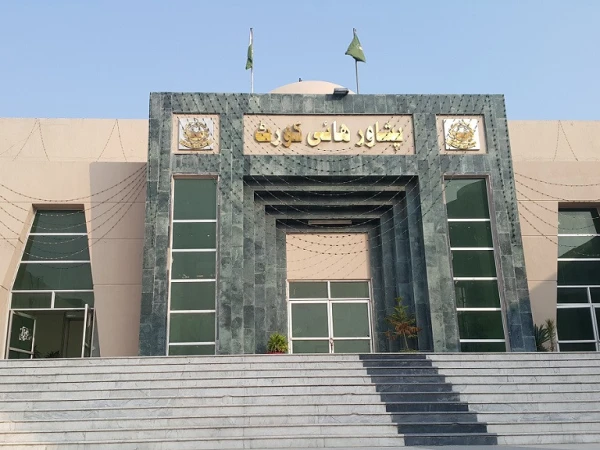 خیبر پختونخوا میں ڈپٹی وزیراعلیٰ کی تقرری کی درخواست پر سماعت؛ پشاور ہائی کورٹ نے صوبائی حکومت سے جواب طلب کر لیا! 🇵🇰📉