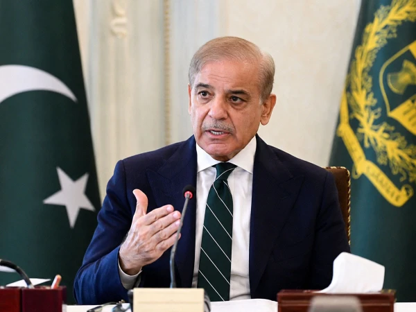 اسلام آباد پر چڑھائی قابل قبول نہیں، دہشت گردی پر خاموشی ملک دشمنی ہے: وزیراعظم شہباز شریف 🛑🇸🇦💸