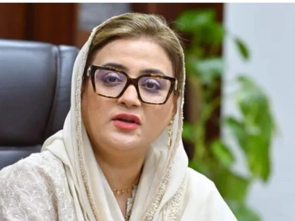 وزیر اطلاعات پنجاب عظمیٰ بخاری کا مولانا فضل الرحمان کے بیان پر شدِید ردِعمل! 🚨🗣️